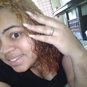 Meet your Posher, Crystal